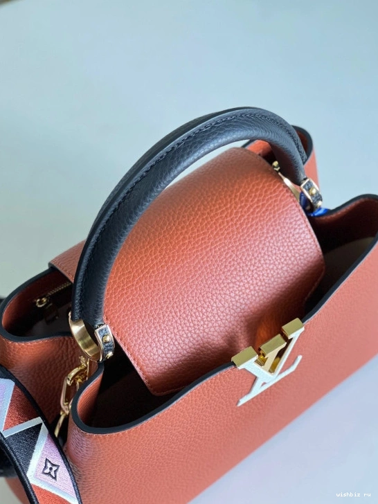 WIS LOUIS VUITTON MM CAPUCINES 0716